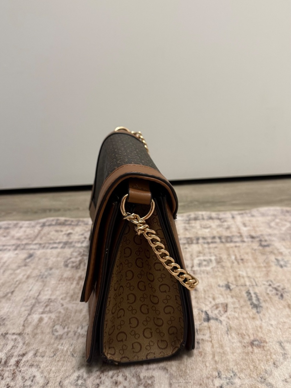 Guess Shoulder/Crossbody Bag - Picture 2 of 5